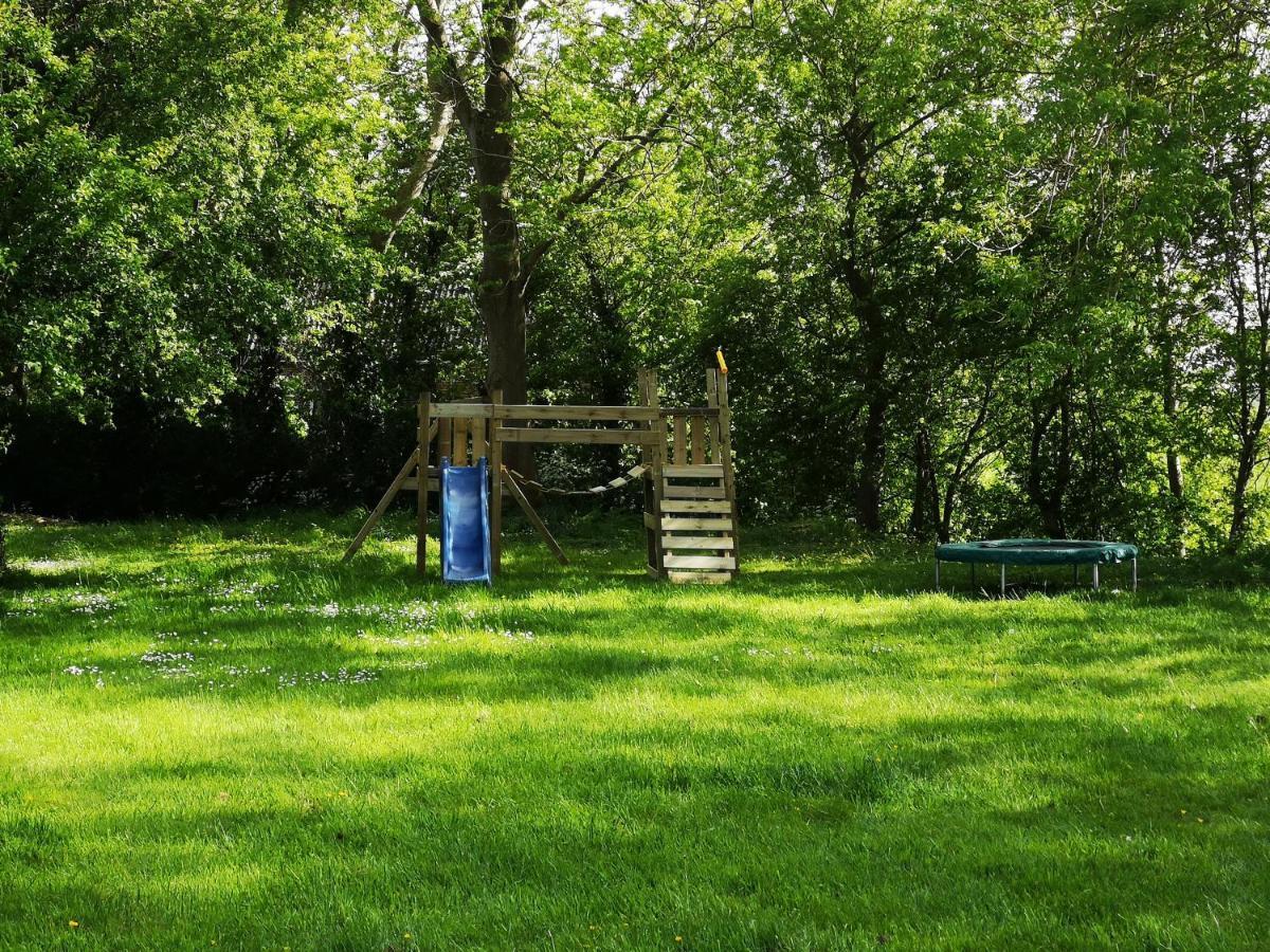 Landhaus Kaisershof - Ferienwohnungen Auf Dem Land Schillig Kültér fotó